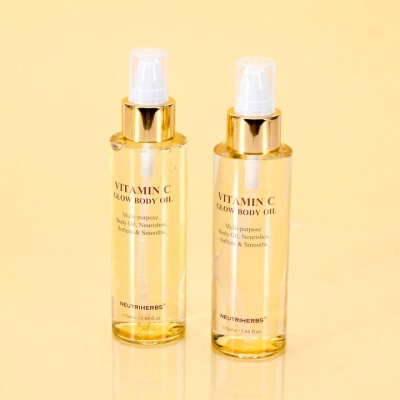 neutriherbs-vitamin-c-glow-body-oil-serum-whitening-brightening-11