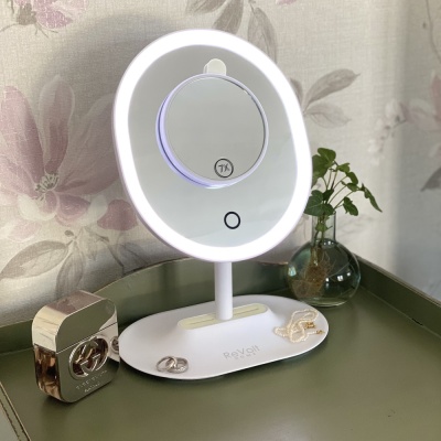 revolt-home-paris-sminkspegel-led-belysning-dimbar-1x-7x-förstoring-02