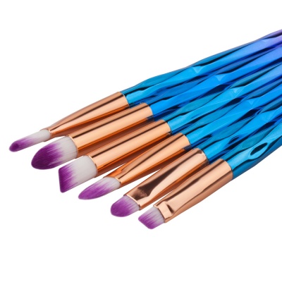 revolt-diamond-eye-makeup-brush-set-6